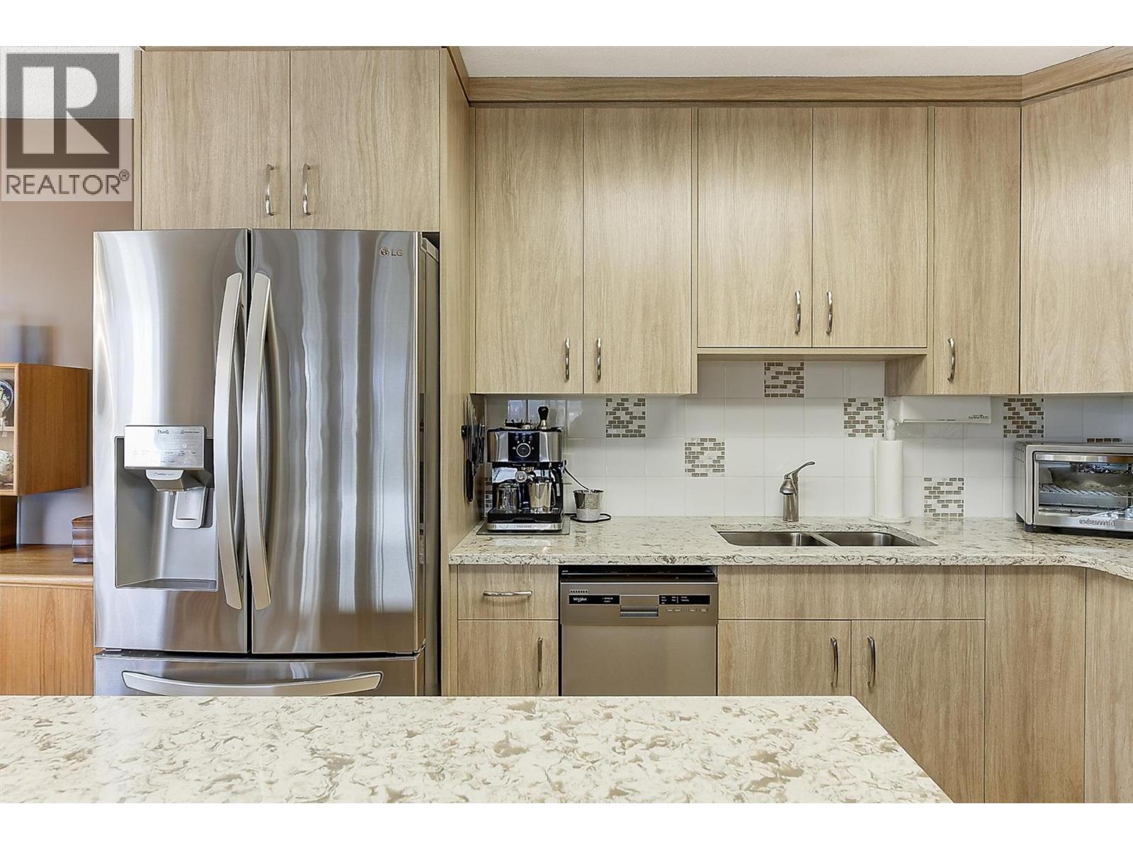 1249 Pacific Avenue Unit# 203, Kelowna