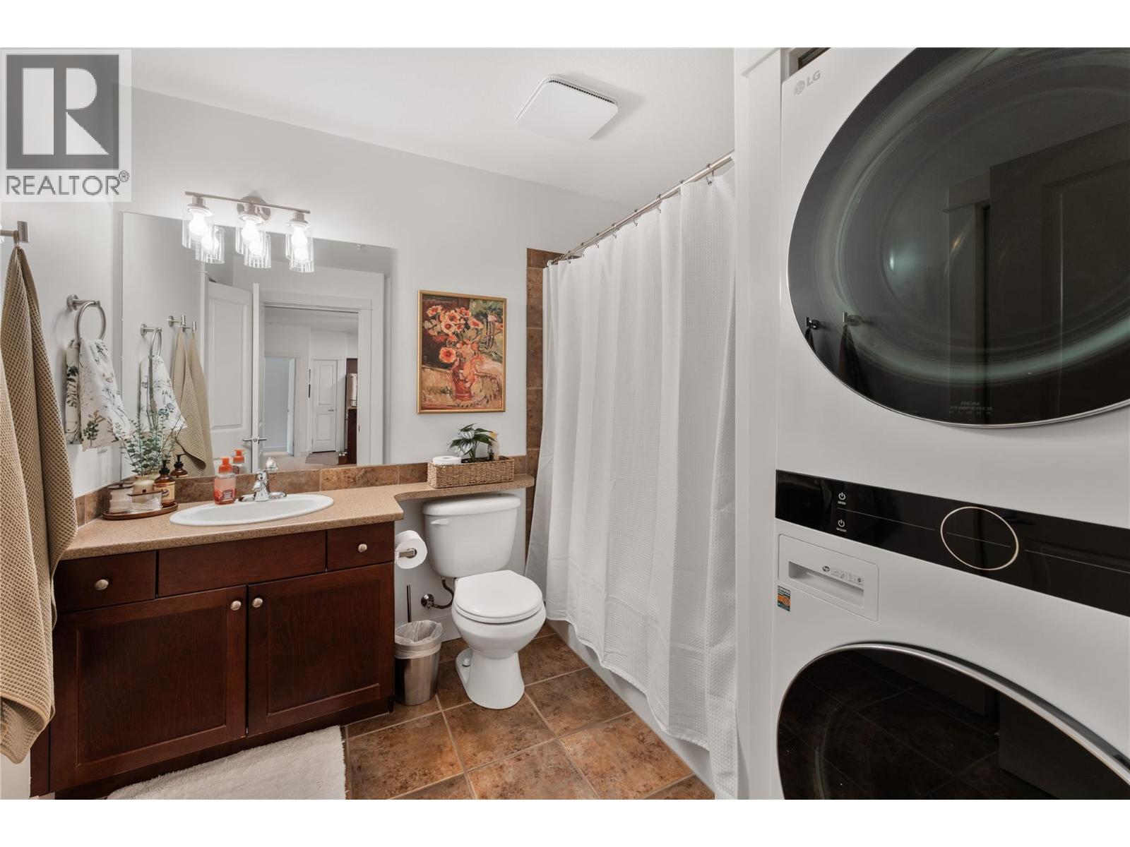 2611 Stillwater Way Unit# 114, Lake Country