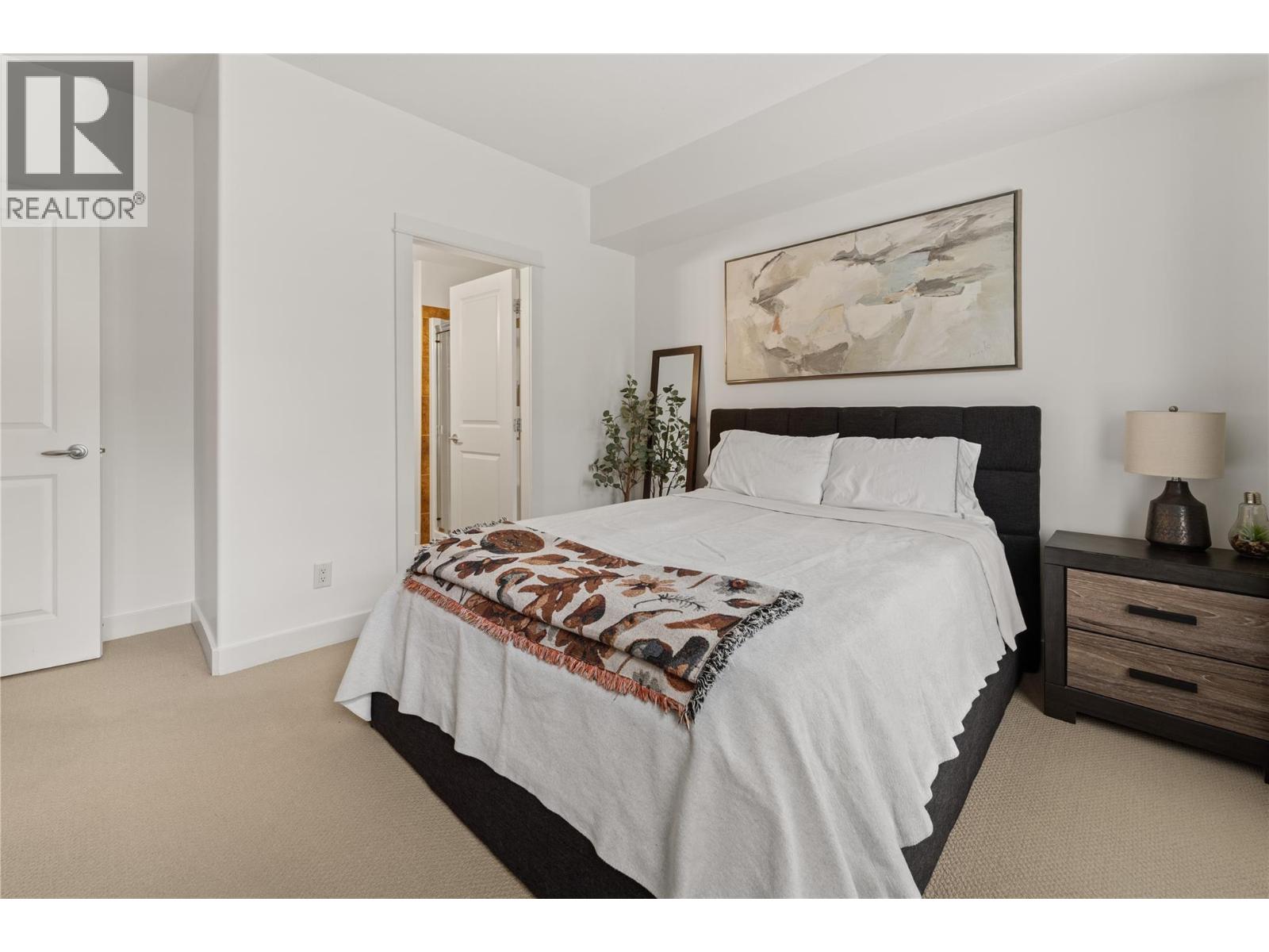 2611 Stillwater Way Unit# 114, Lake Country