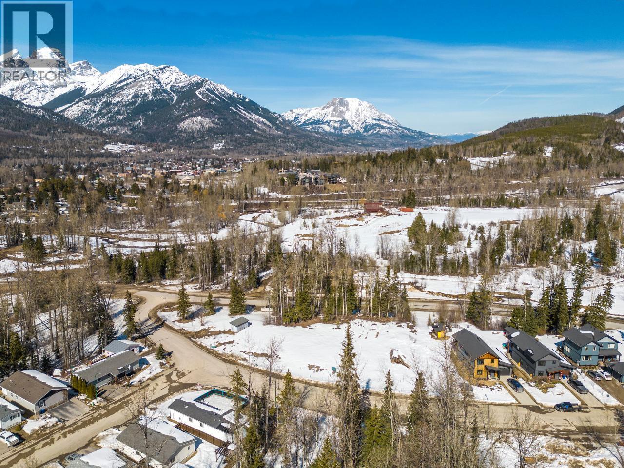 107 WHITETAIL Drive, Fernie