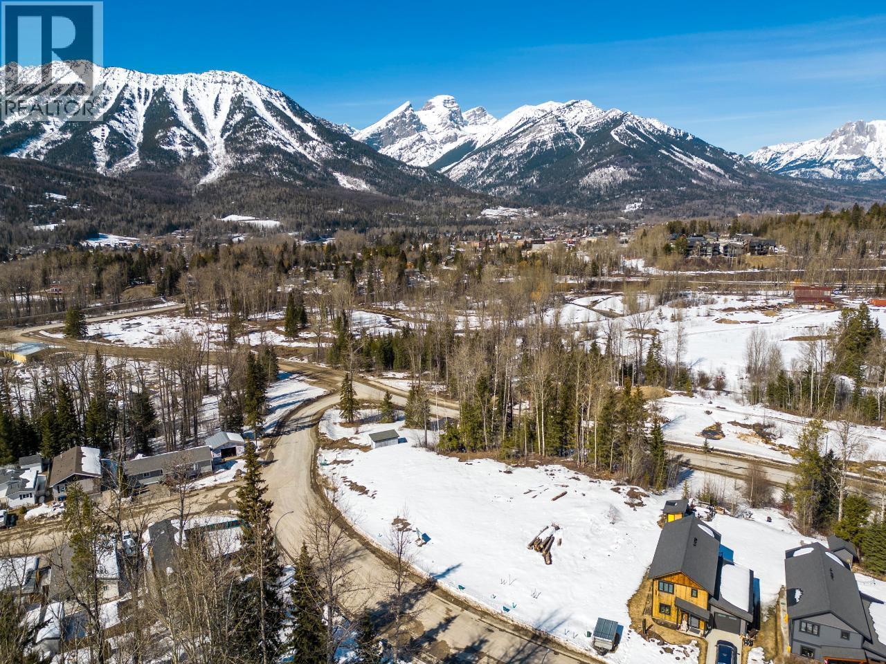107 WHITETAIL Drive, Fernie