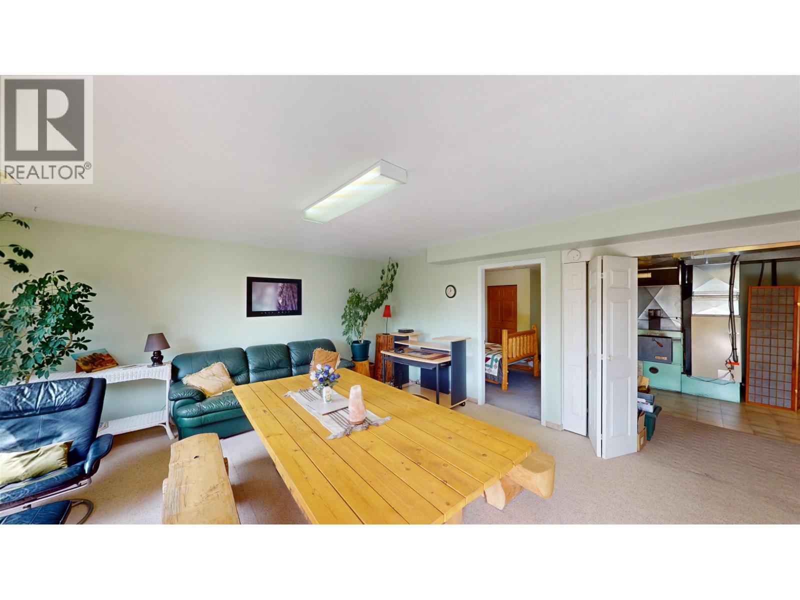 6344 HIGHLAND CRESCENT - 20