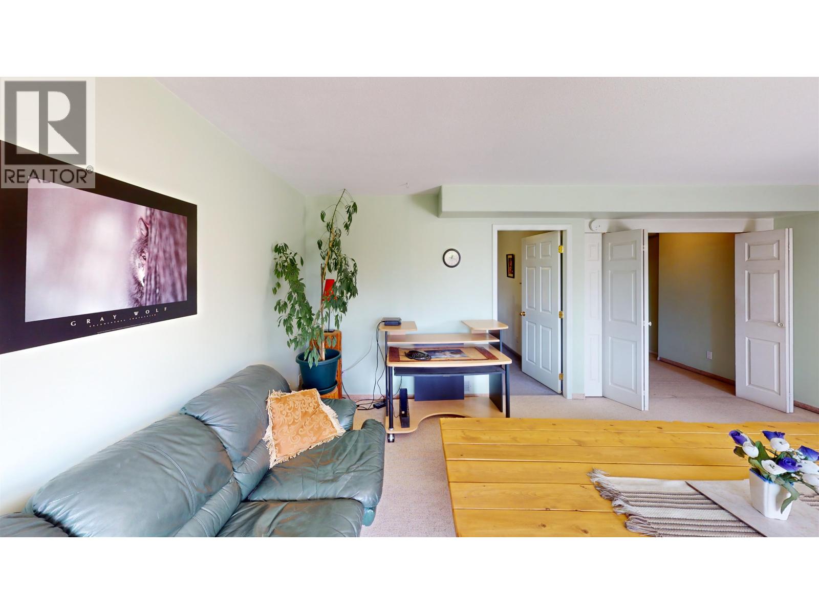 6344 HIGHLAND CRESCENT - 22