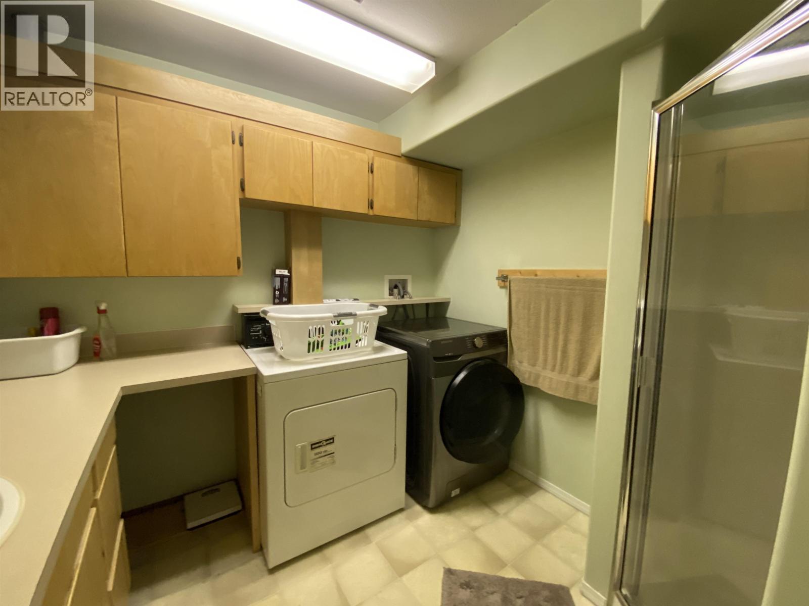 6344 HIGHLAND CRESCENT - 30