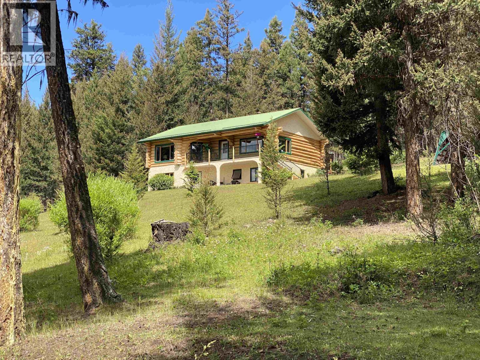 6344 HIGHLAND CRESCENT - 35