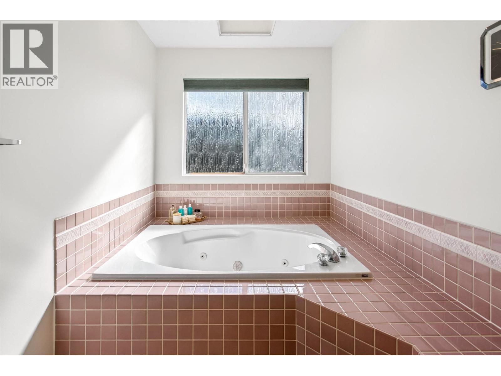 15 788 CITADEL DRIVE — photo 23