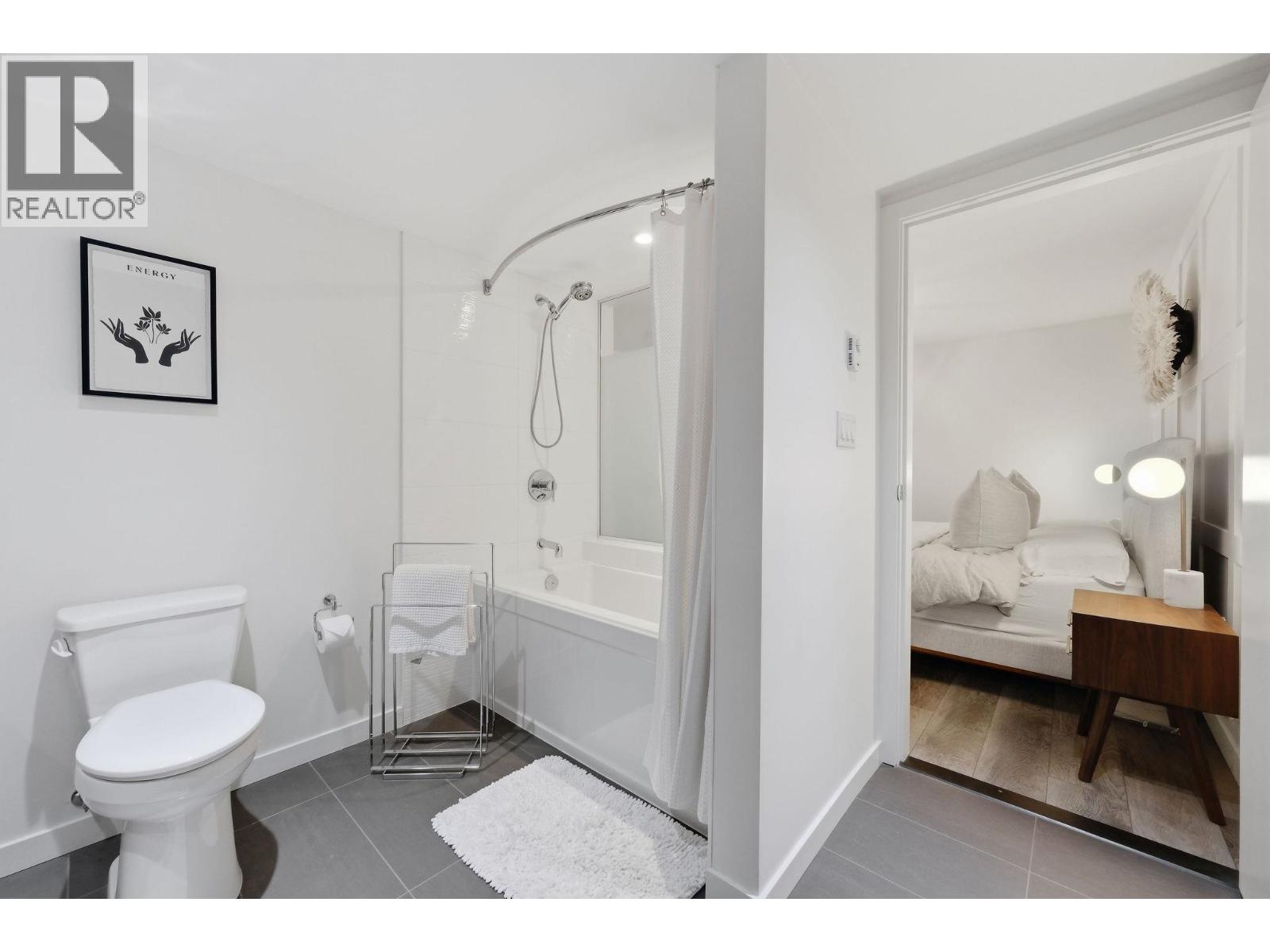 105 2832 CAPILANO ROAD, North Vancouver