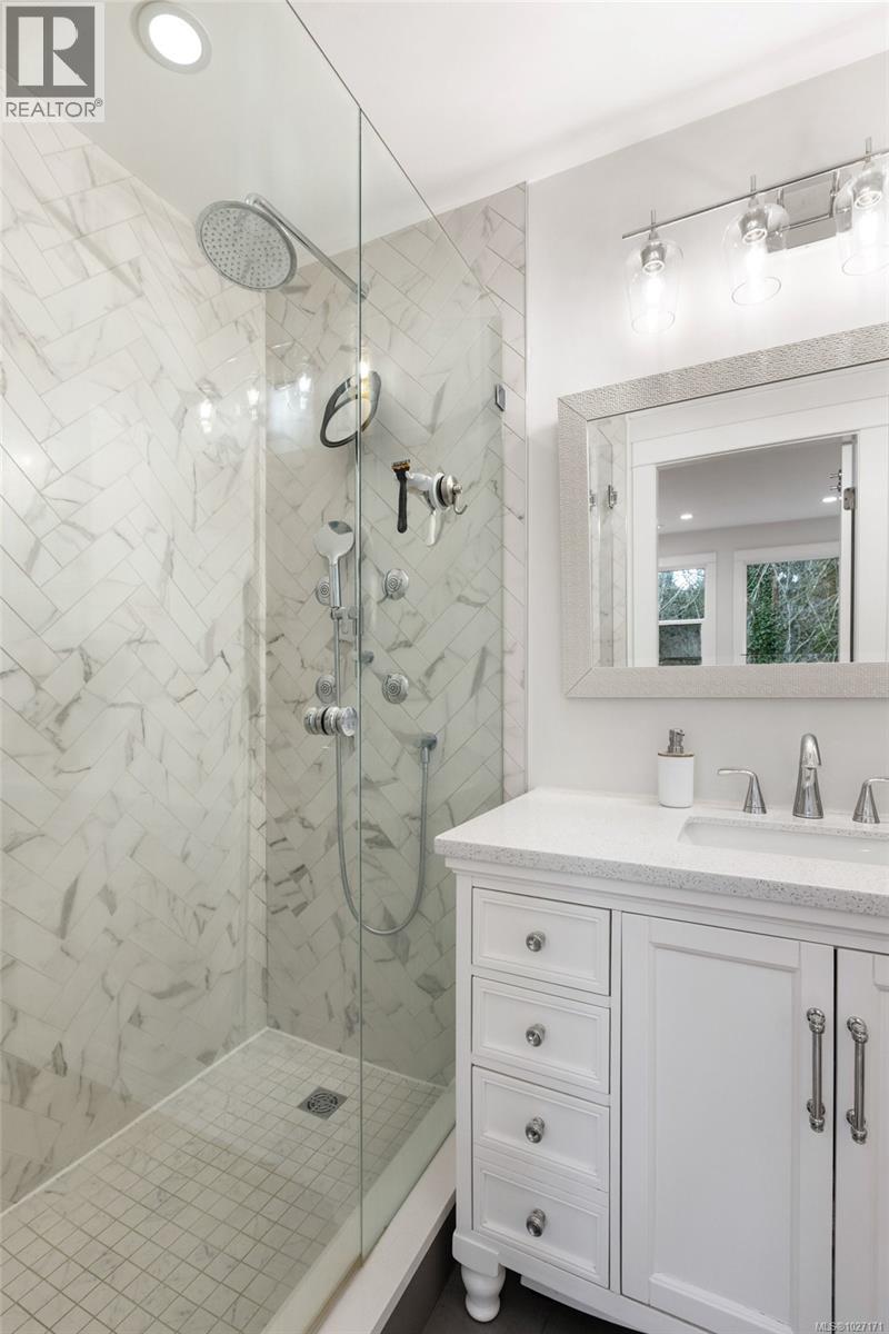 4984 GEORGIA PARK TERR - 32