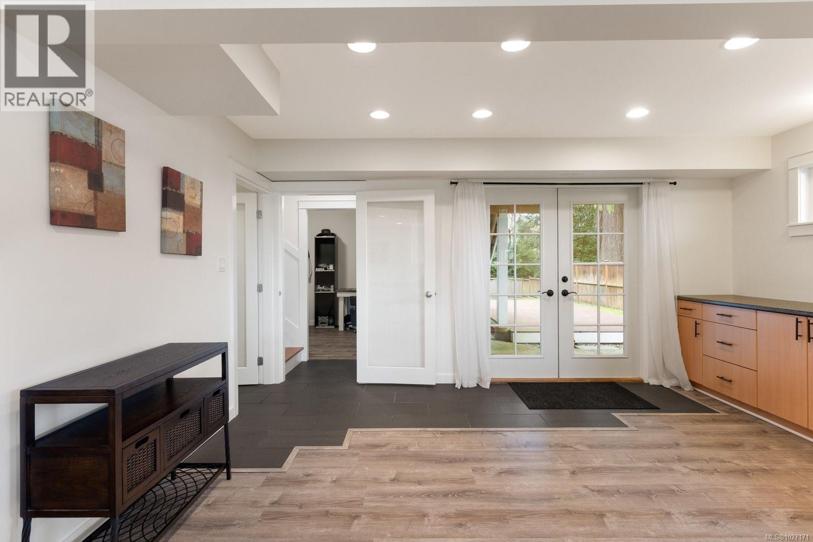 4984 GEORGIA PARK TERR - 40