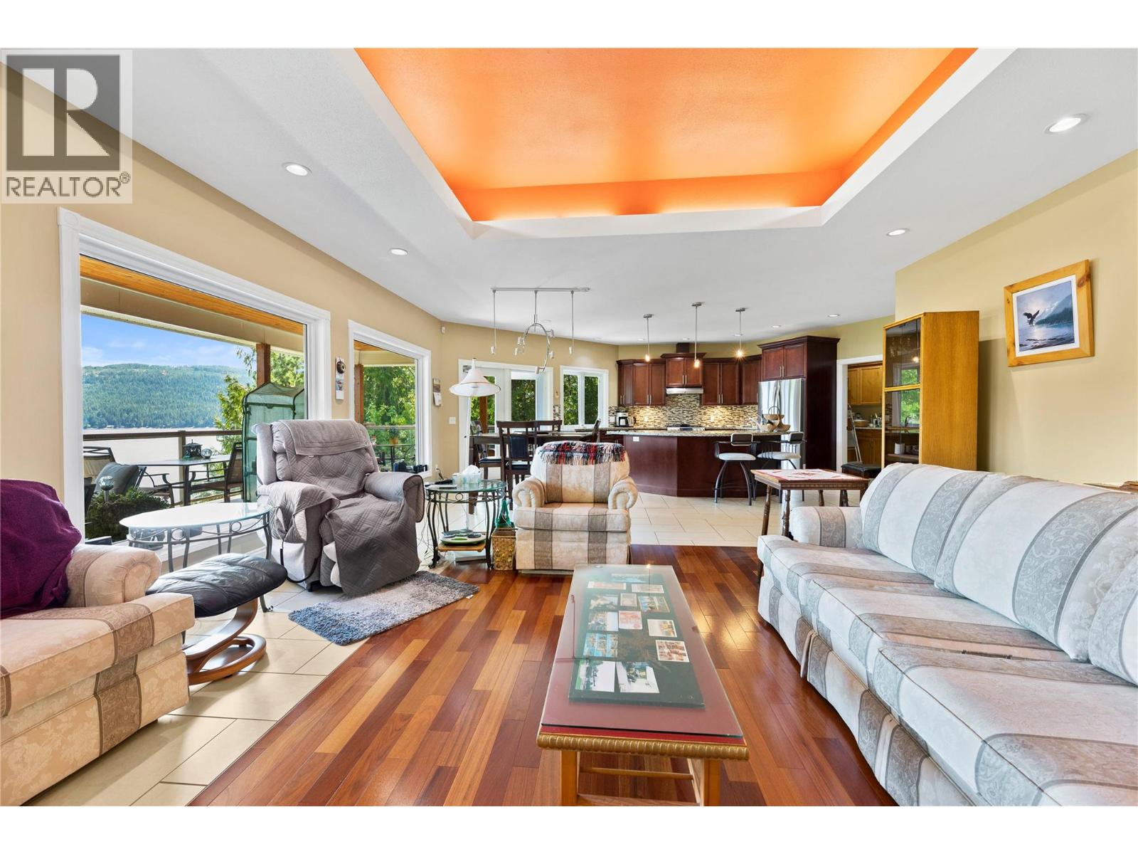  8738 Squilax Anglemont Road, St. Ives