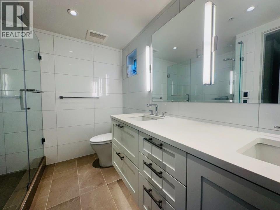 124 525 E 2ND STREET, Vancouver