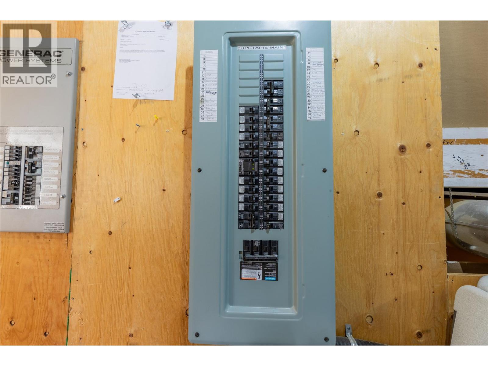  8738 Squilax Anglemont Road, St. Ives