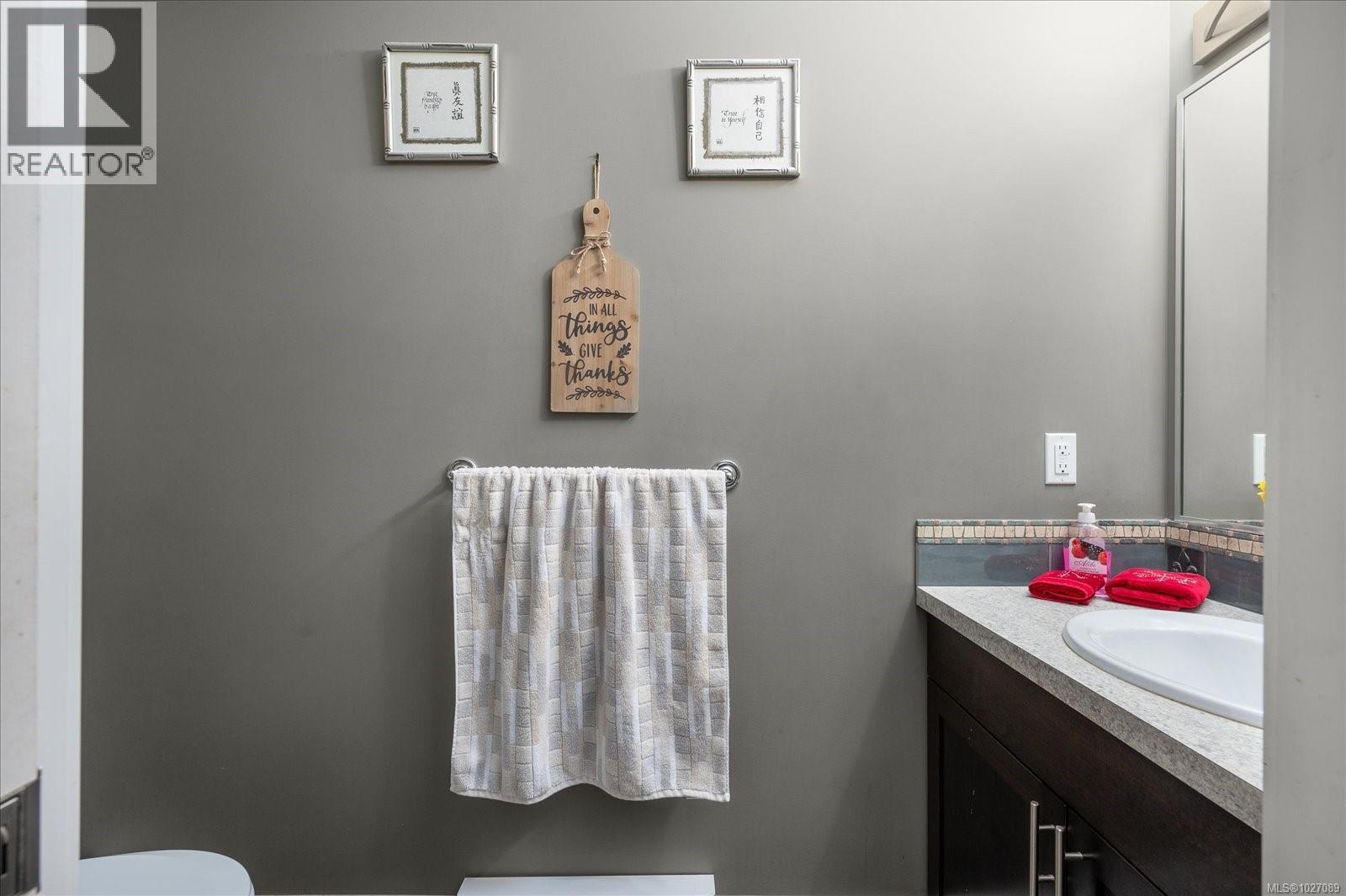 1966 Camas Rd, Nanaimo