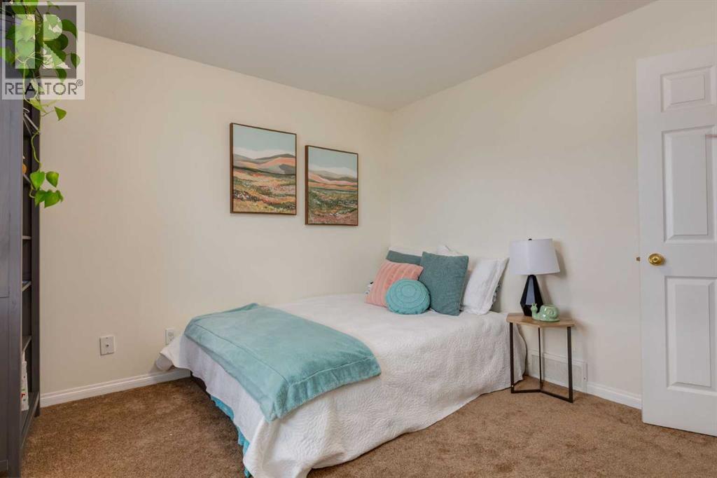 
          168 West Creek Pond
            <br/>
            <span>Chestermere</span>
            , 
            <span>AB</span>
             <span>T1X1H4</span>
         - Photo 30