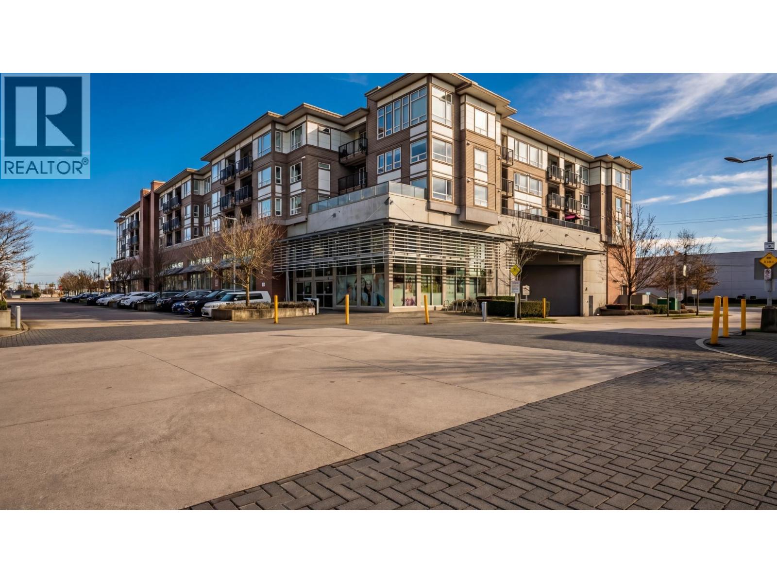 322 12339 STEVESTON HIGHWAY