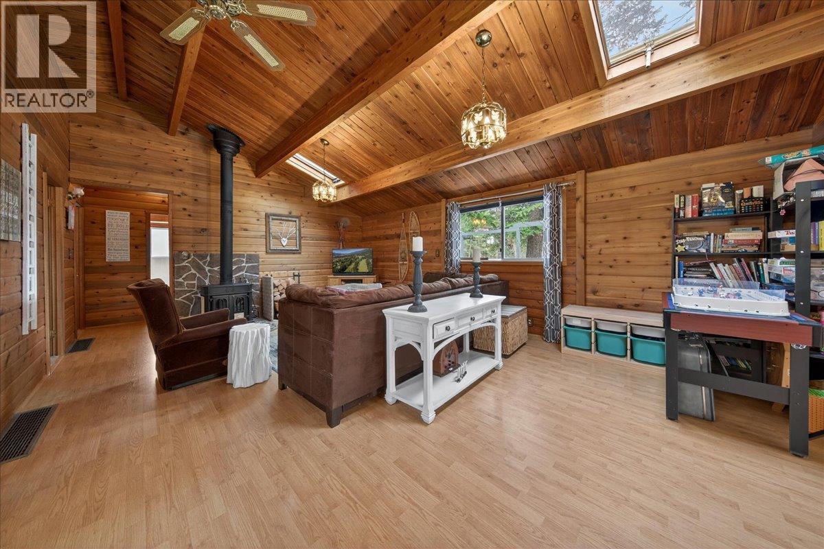 5024 Hot Springs Road, Fairmont Hot Springs