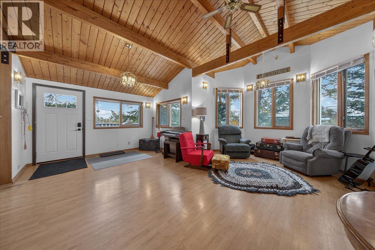 5024 Hot Springs Road, Fairmont Hot Springs