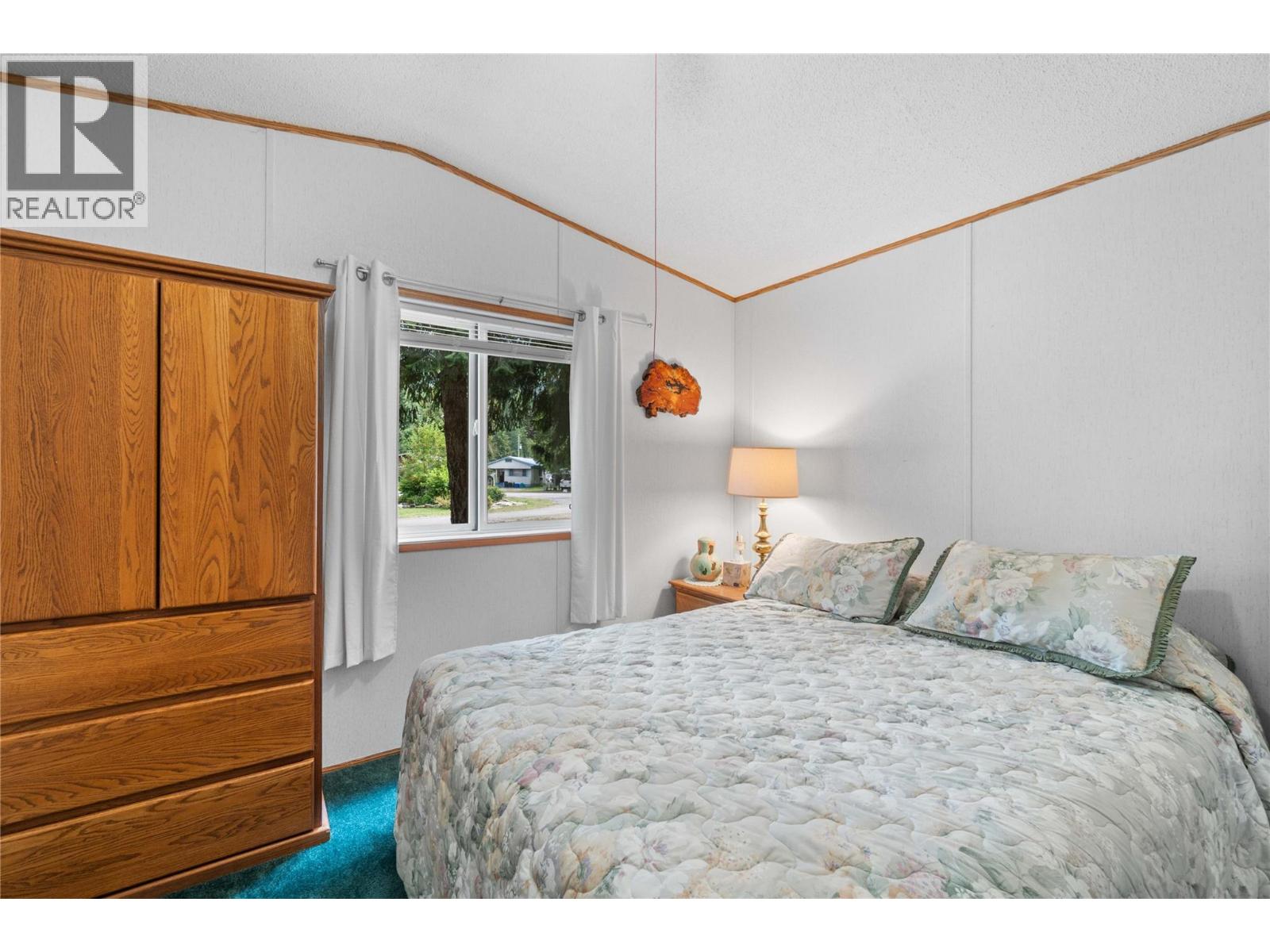 #2 5161 63 Avenue NE - 7