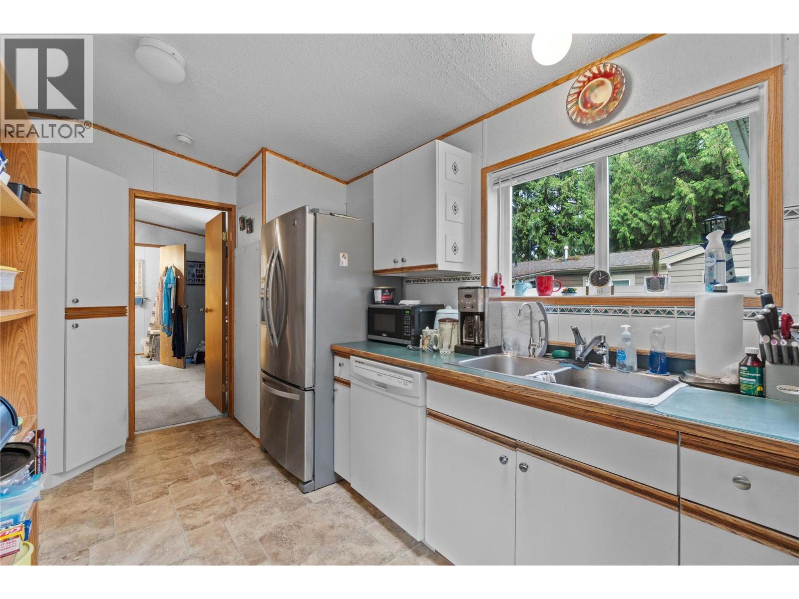 5161 63 Avenue NE Unit# 2, Salmon Arm