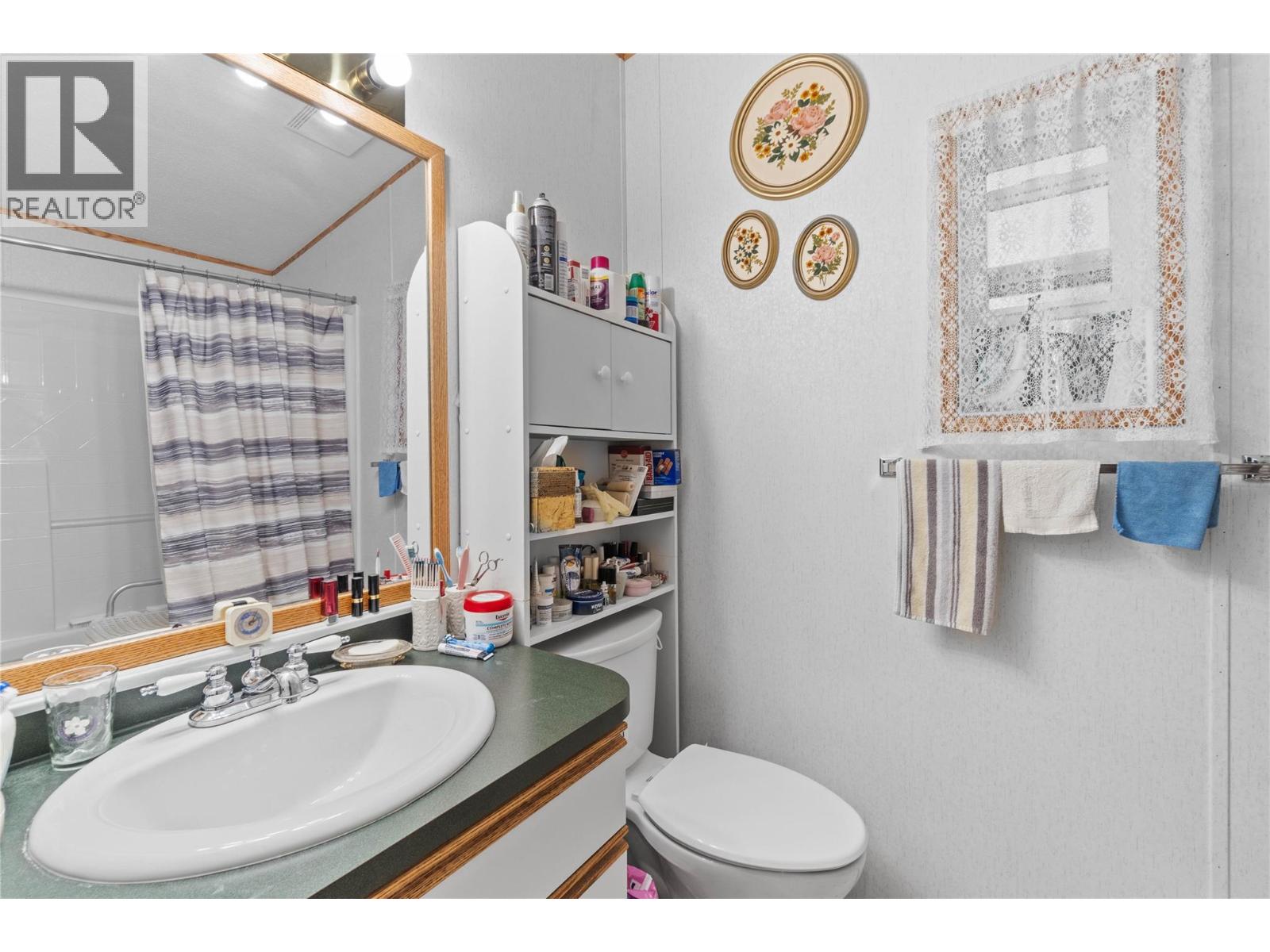 5161 63 Avenue NE Unit# 2, Salmon Arm