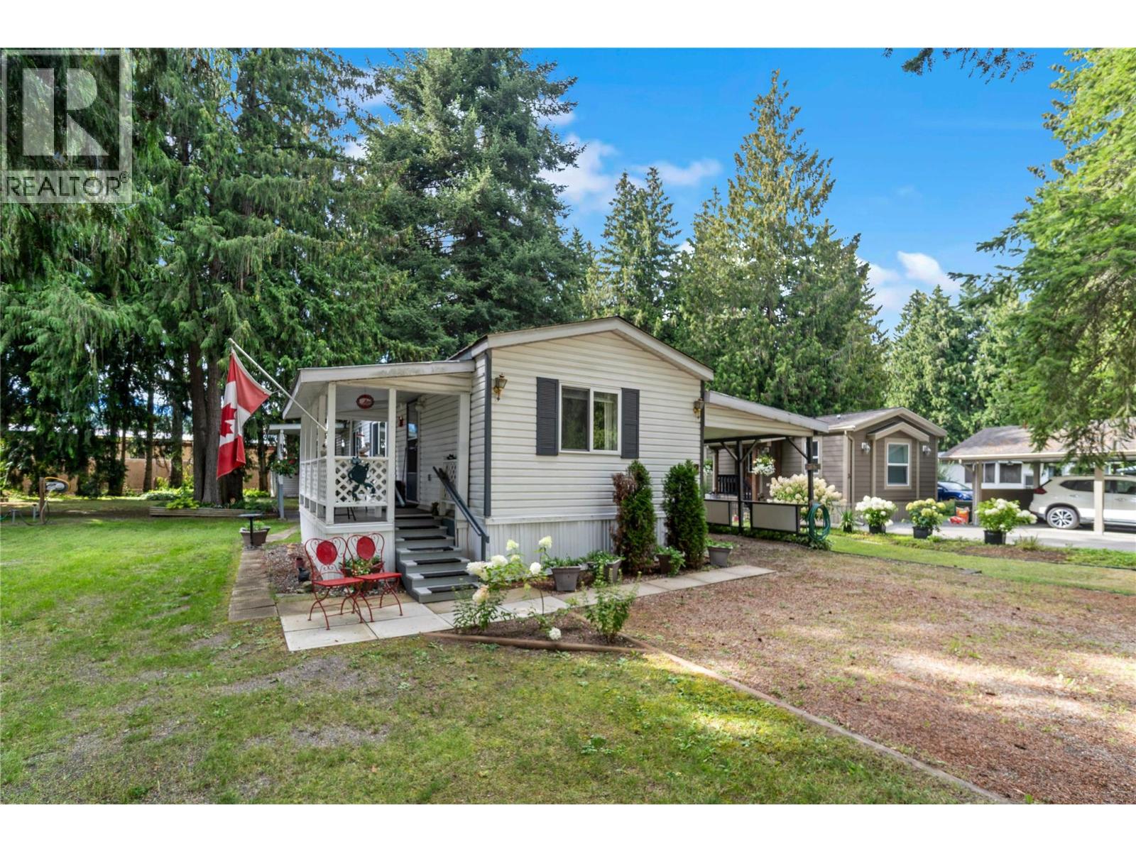 #2 5161 63 Avenue NE - 30