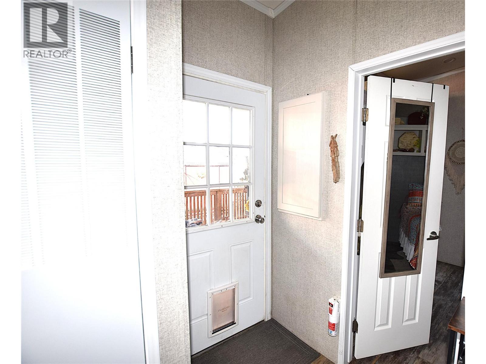 65 Antoine Unit# 5, Vernon