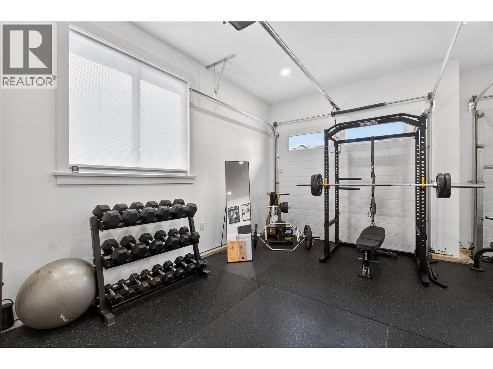 1621 9 Street SE, Salmon Arm