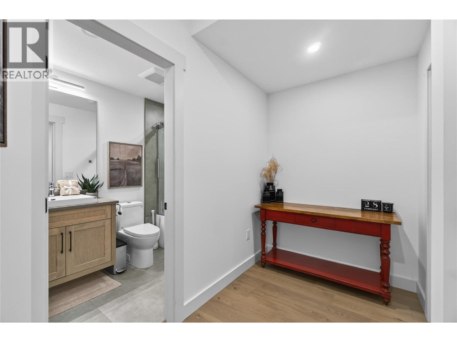 1621 9 Street SE, Salmon Arm