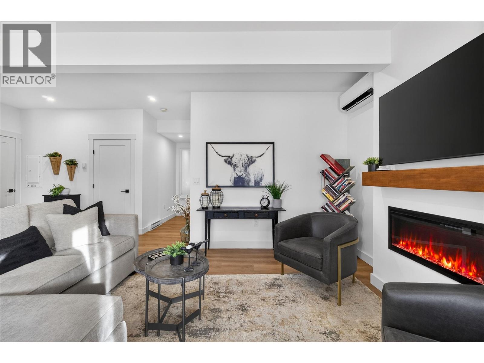 1621 9 Street SE, Salmon Arm