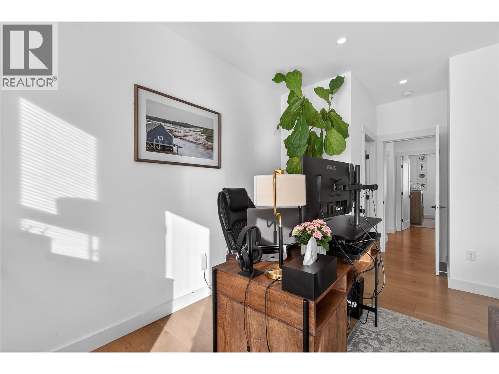 1621 9 Street SE, Salmon Arm