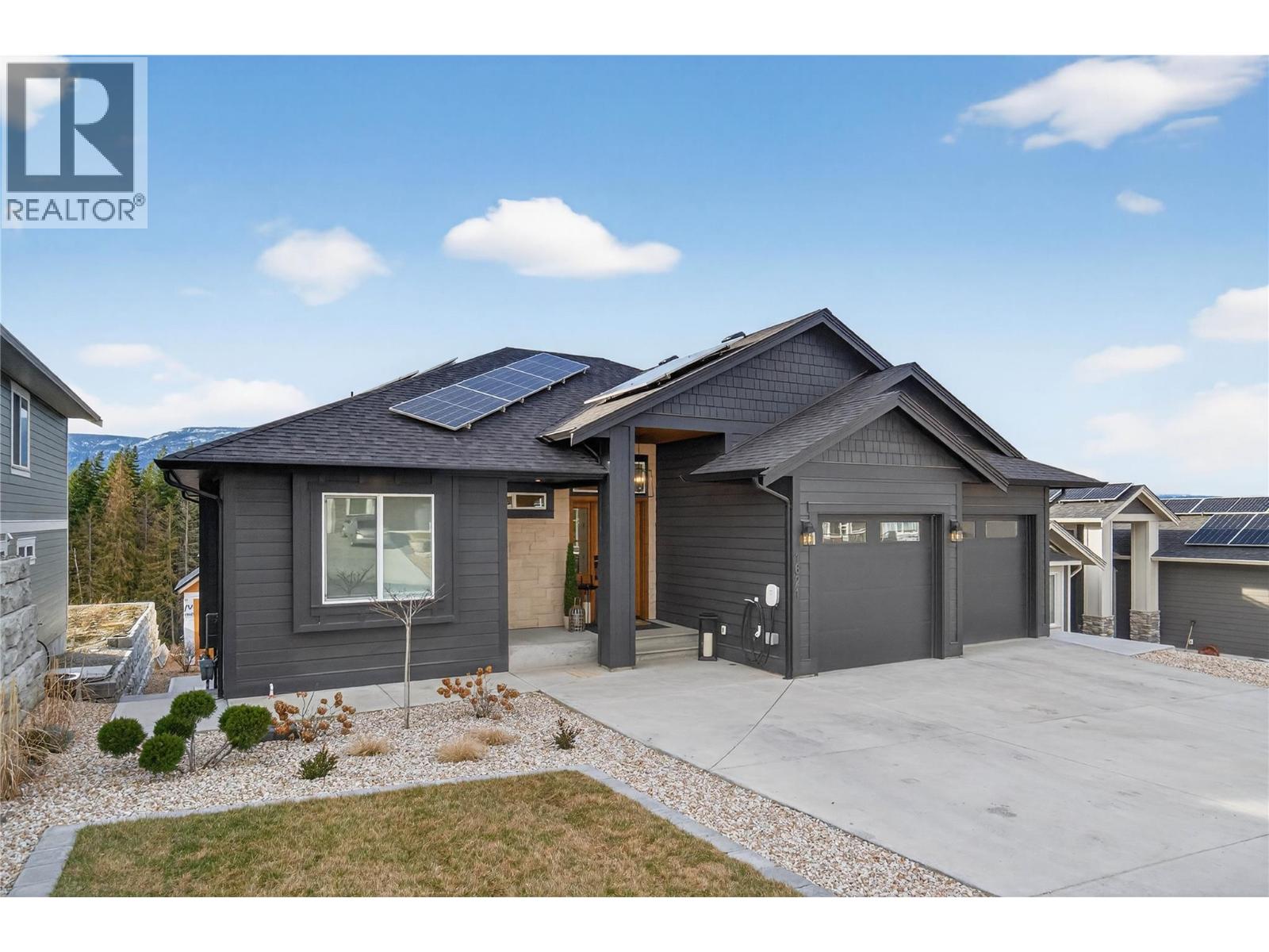 1621 9 Street SE, Salmon Arm