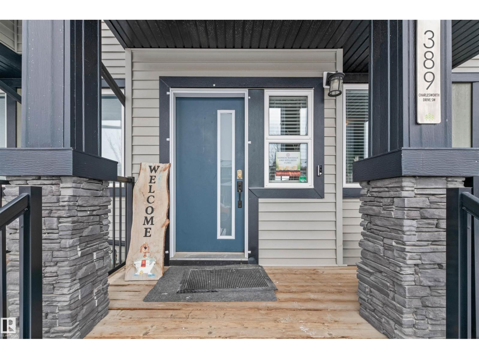 389 Charlesworth DR SW SW - 3