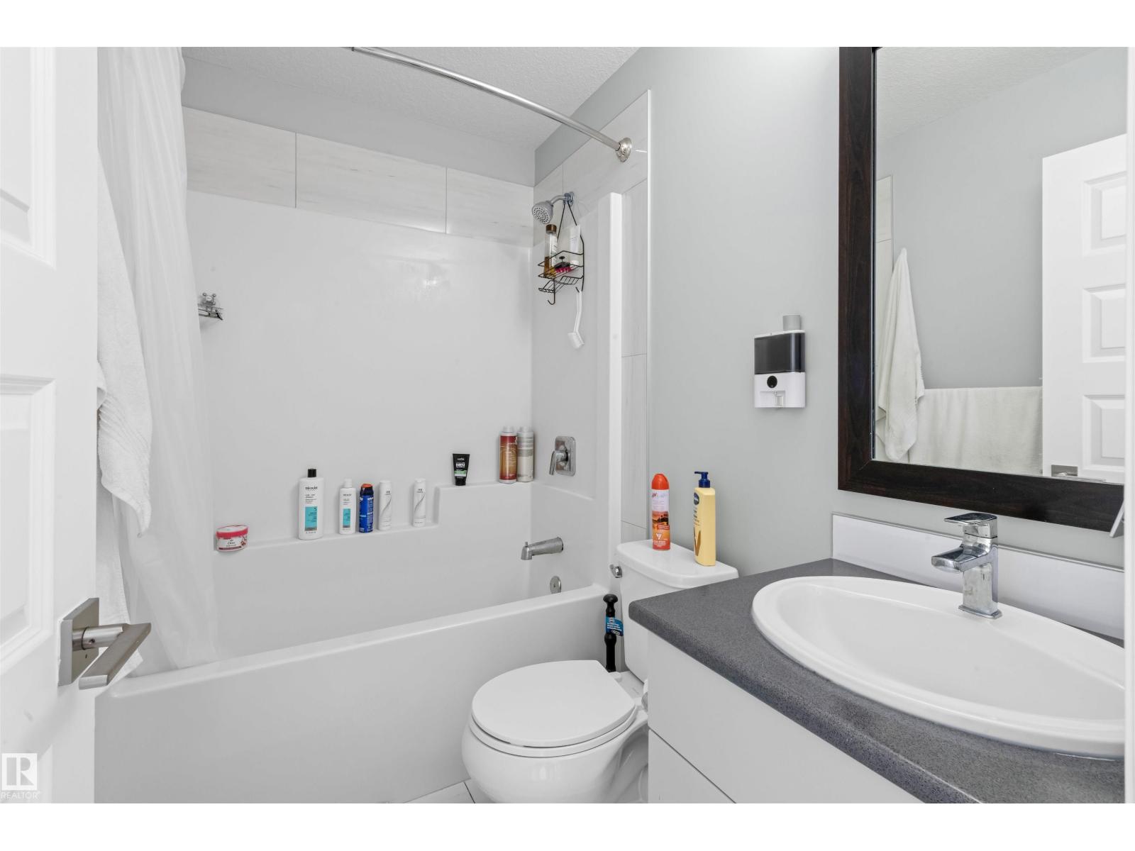389 Charlesworth DR SW SW - 30