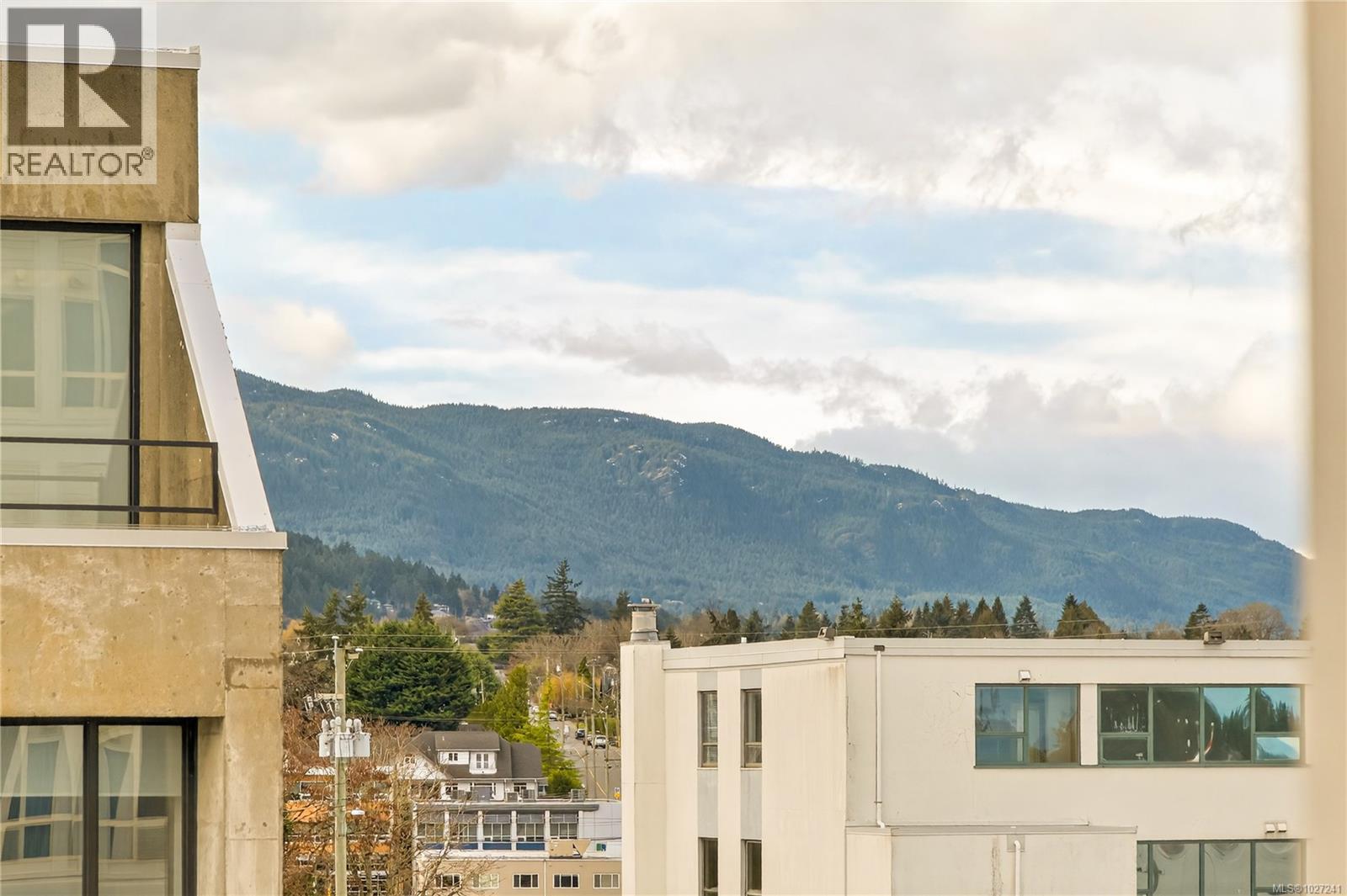 503 38 Front St, Nanaimo