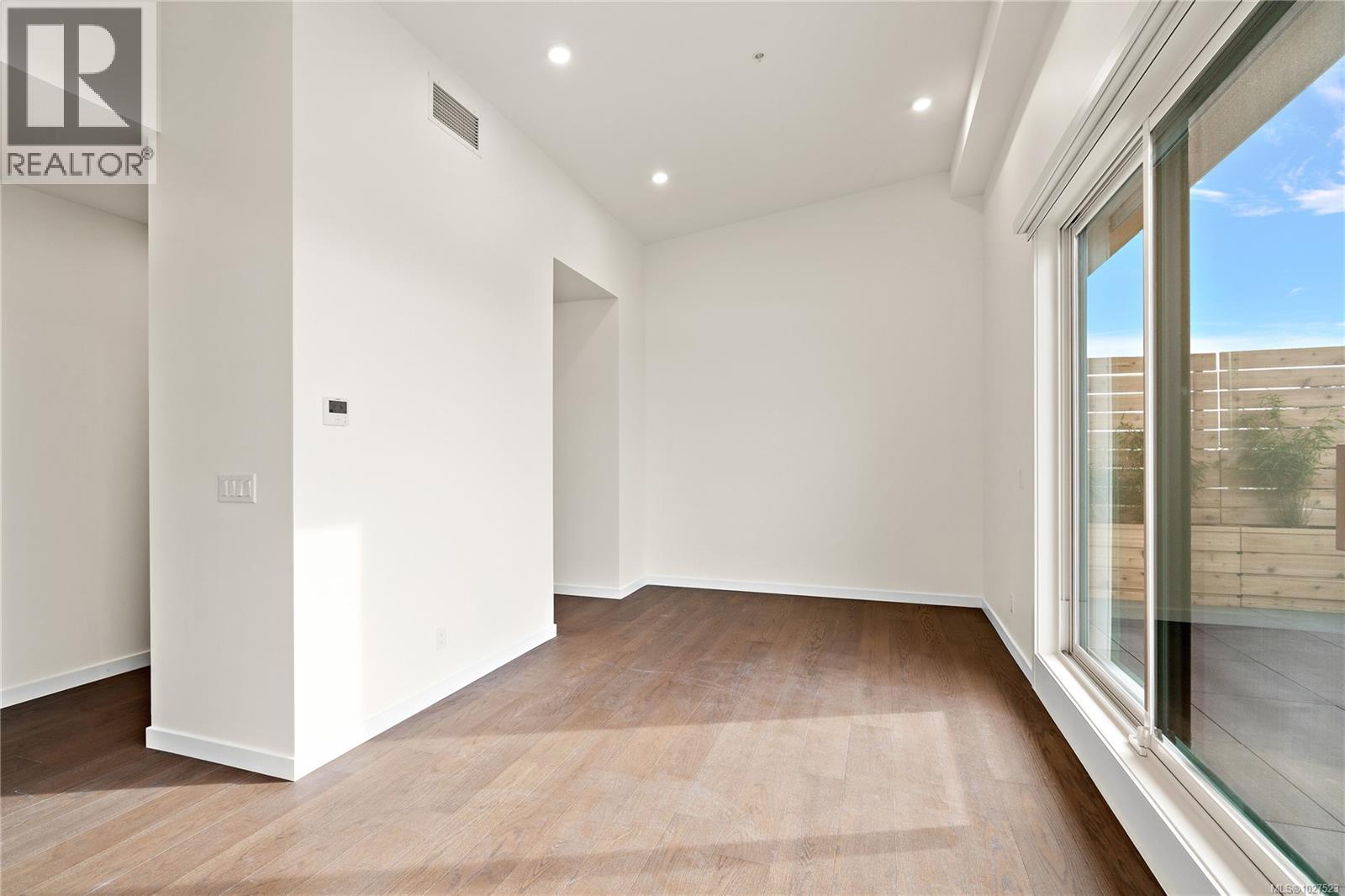 501 1102 Esquimalt Road, Esquimalt