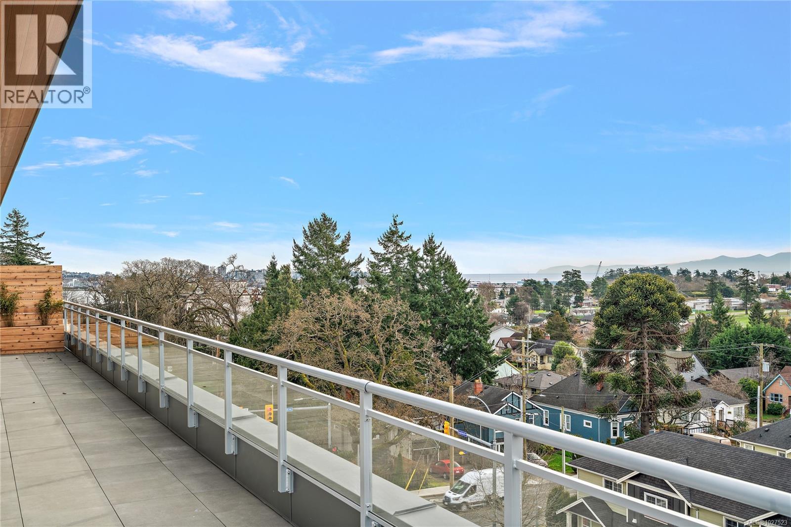 501 1102 Esquimalt Road, Esquimalt