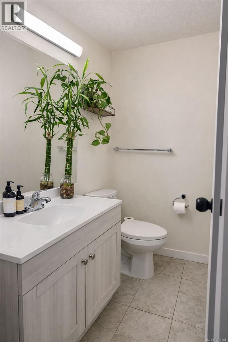  4031 Osgoode Place, Saanich