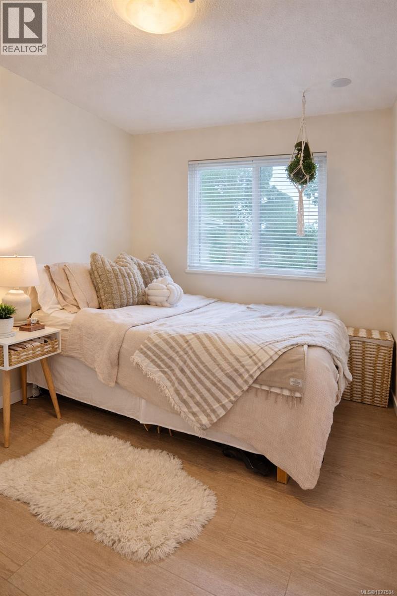  4031 Osgoode Place, Saanich