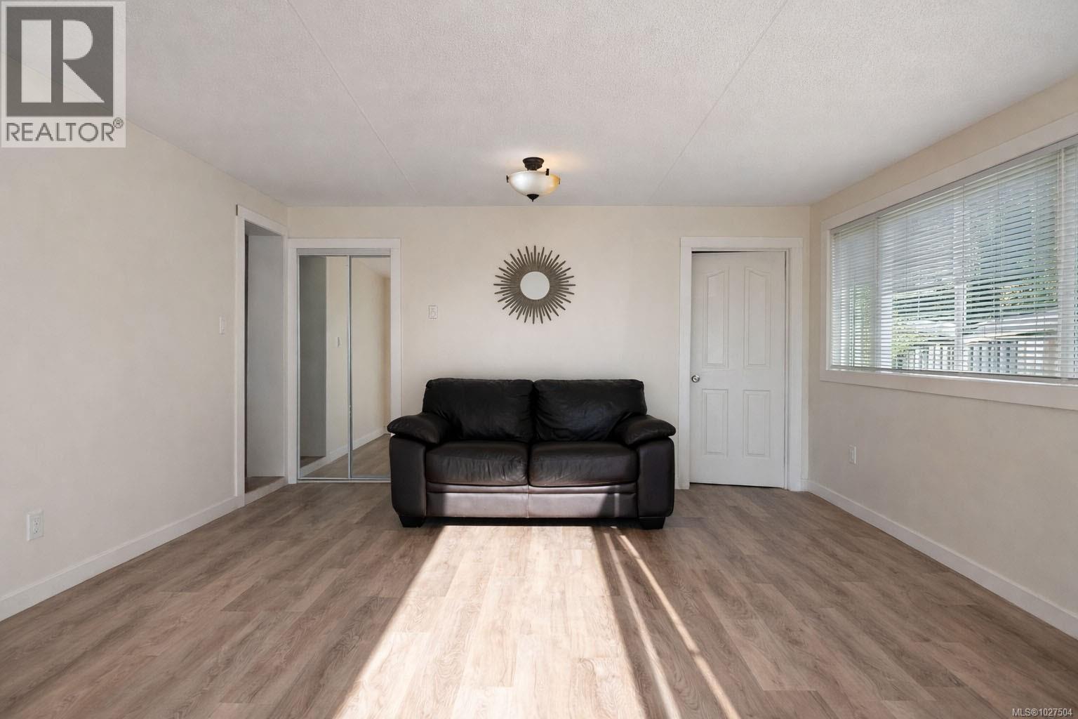  4031 Osgoode Place, Saanich