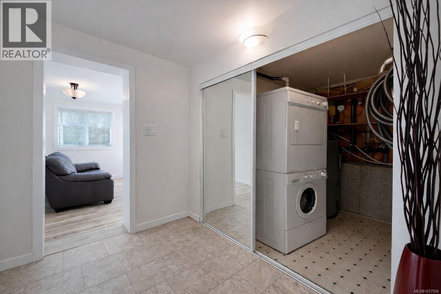  4031 Osgoode Place, Saanich