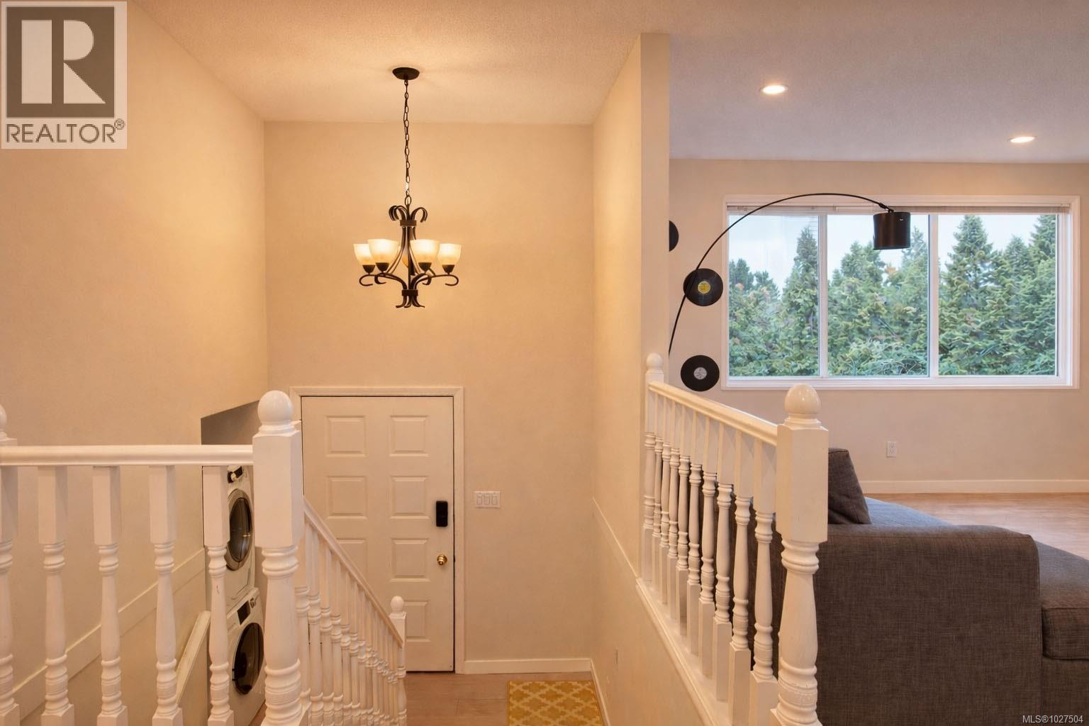  4031 Osgoode Place, Saanich