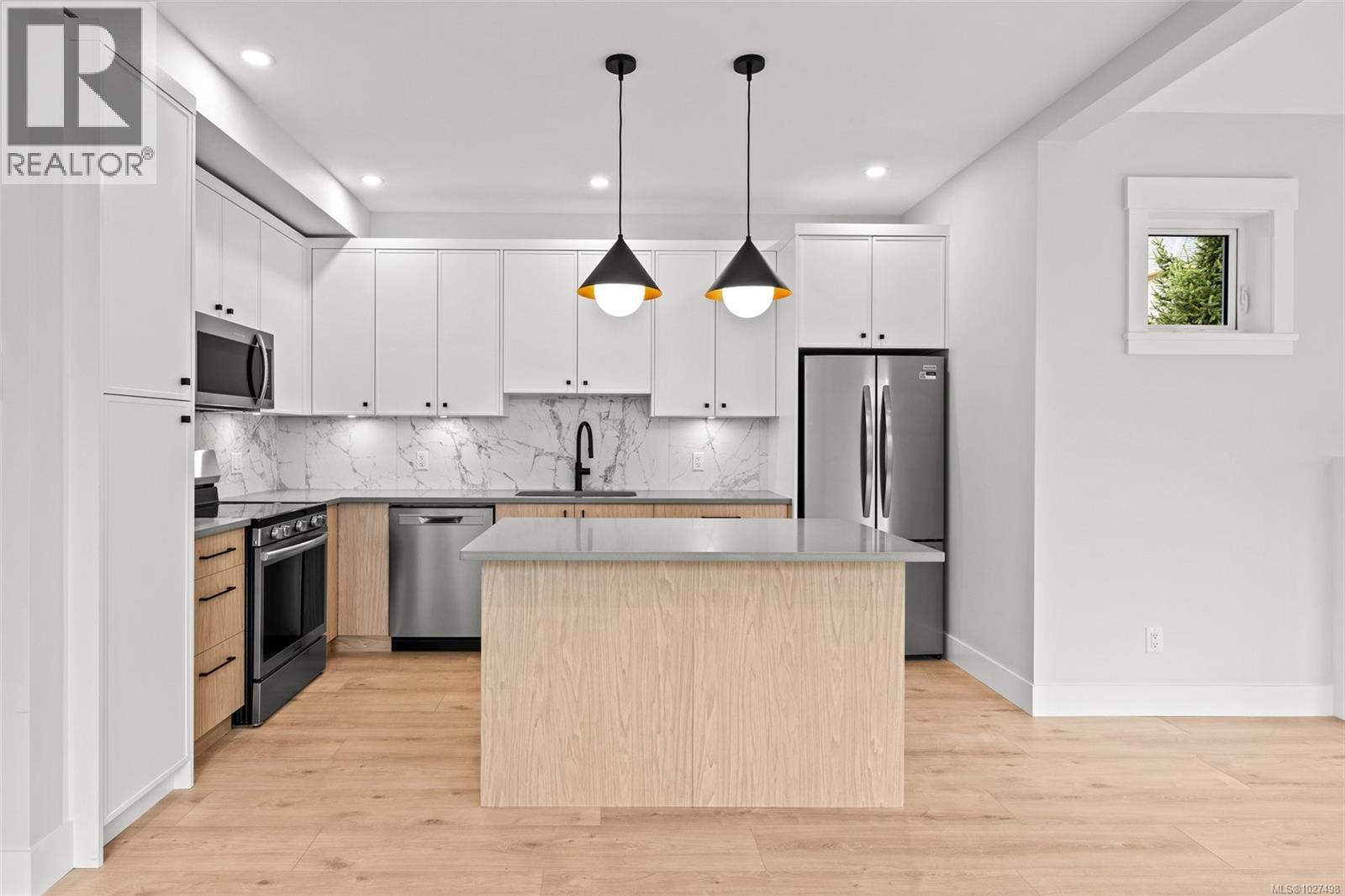 2266 Evelyn Lane, Sooke