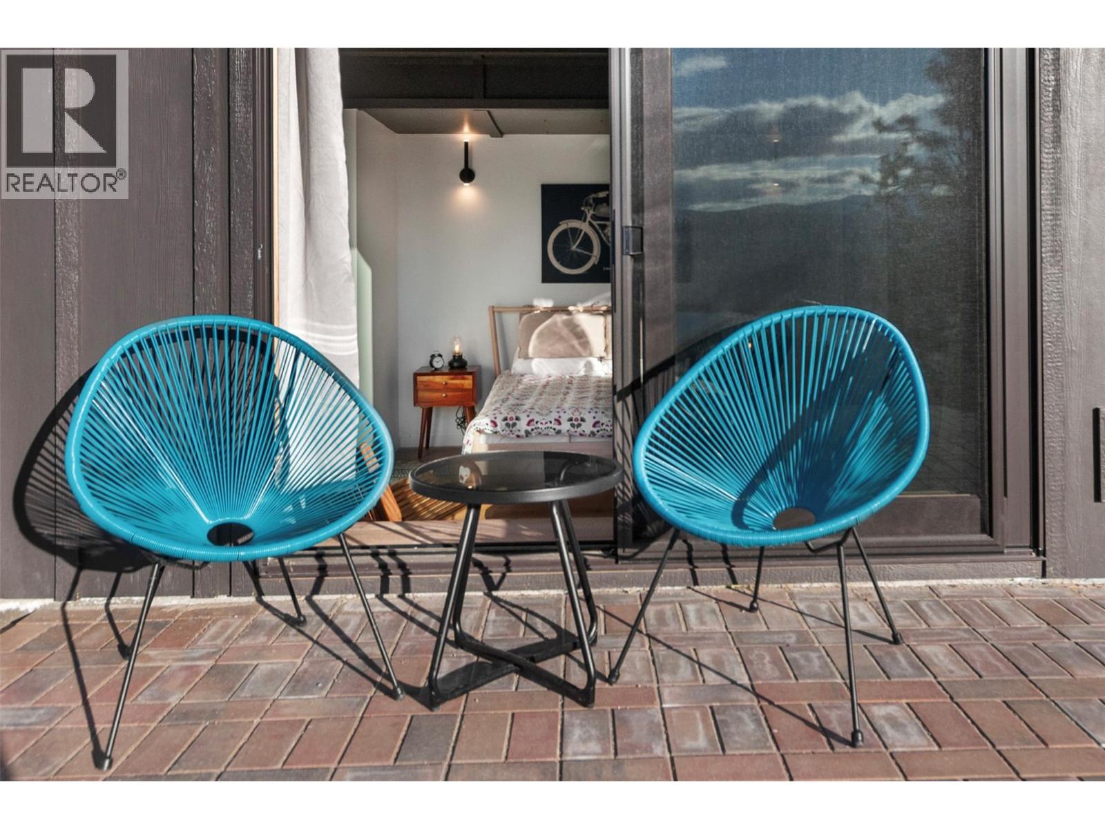 2710 WORKMAN Place, Naramata