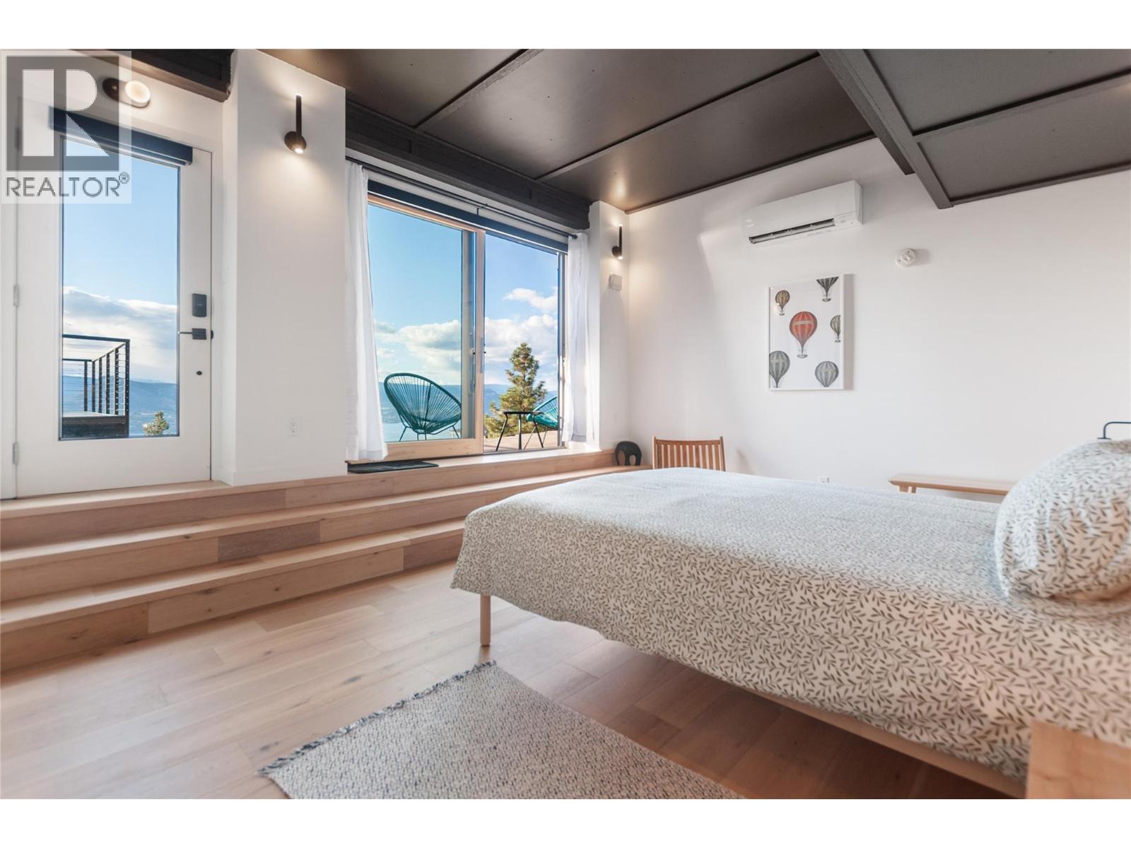 2710 WORKMAN Place, Naramata