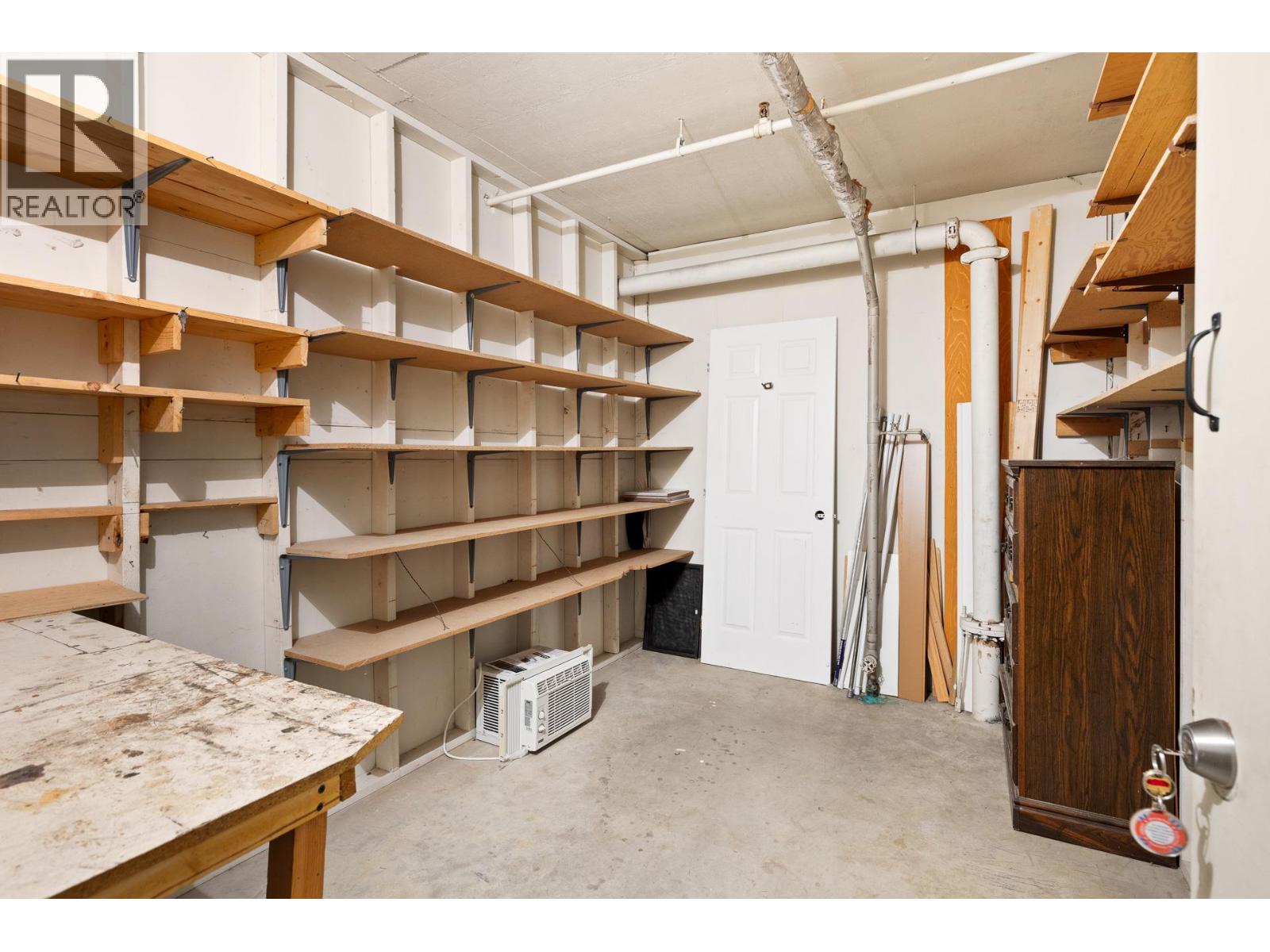 1490B Gordon Drive Unit# 304, Kelowna