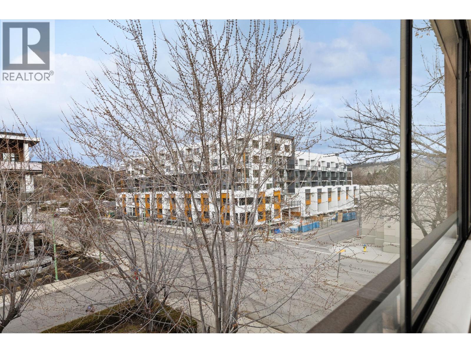 1490B Gordon Drive Unit# 304, Kelowna