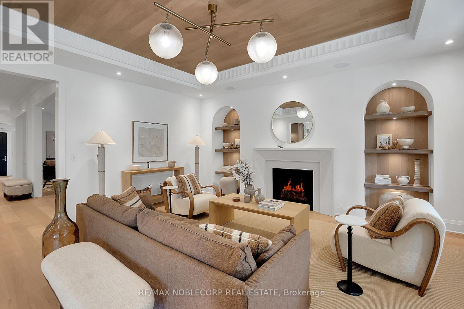 53B PUCCINI DRIVE - 10