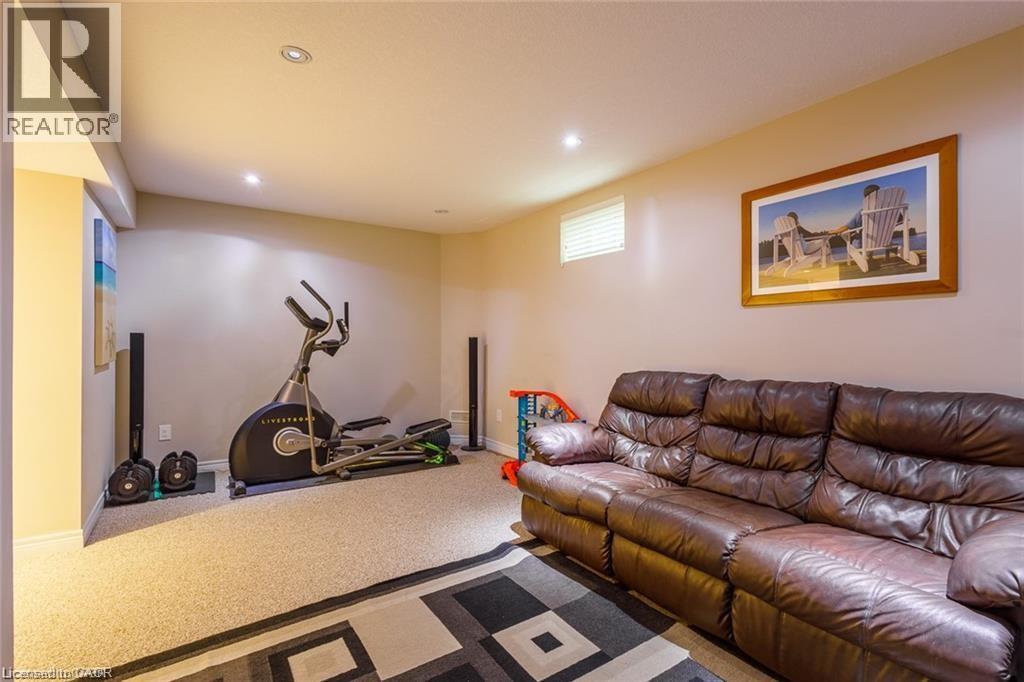 615 RYMAL Road E Unit# 36, Hamilton, Ontario, L8W0B6 — Photo 32