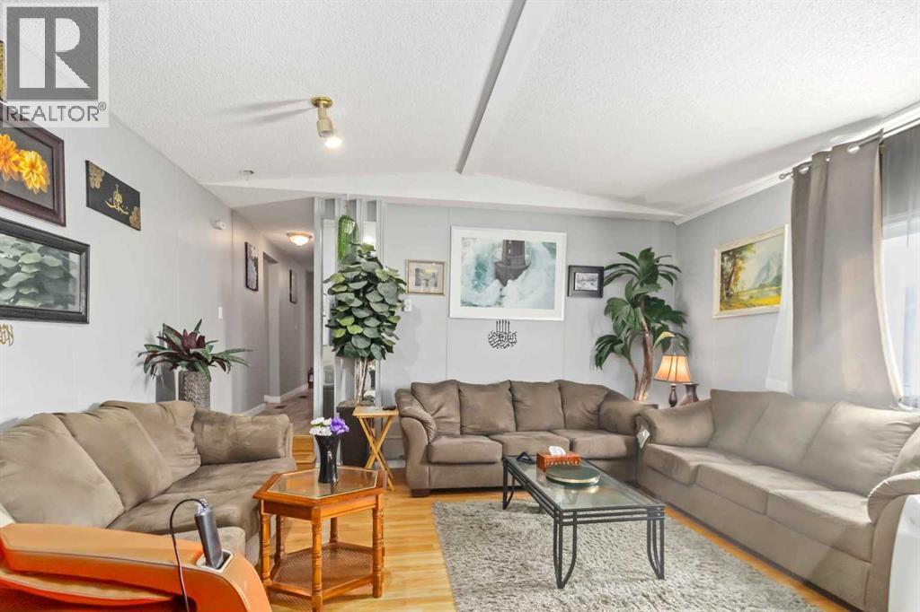 245 Card Court, Fort McMurray