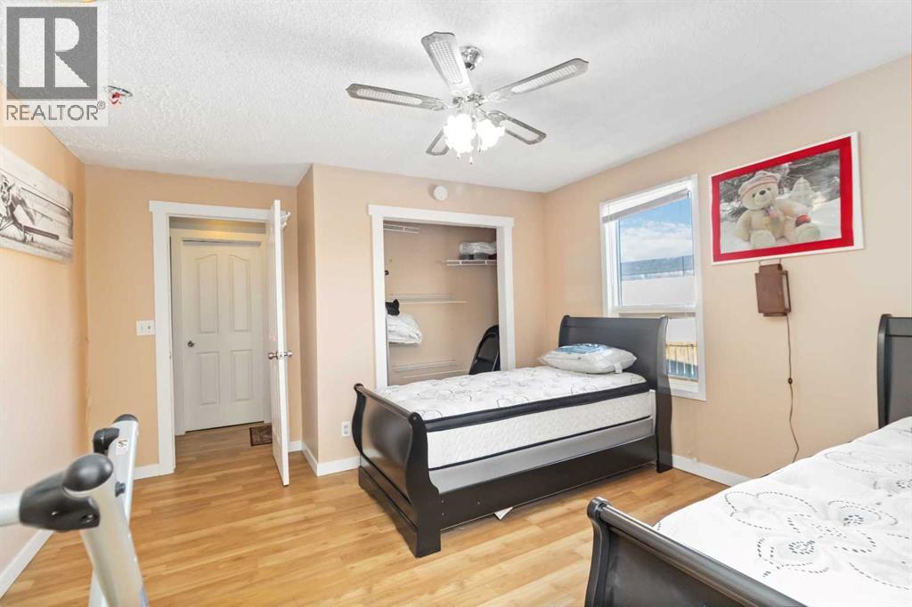 245 Card Court, Fort McMurray